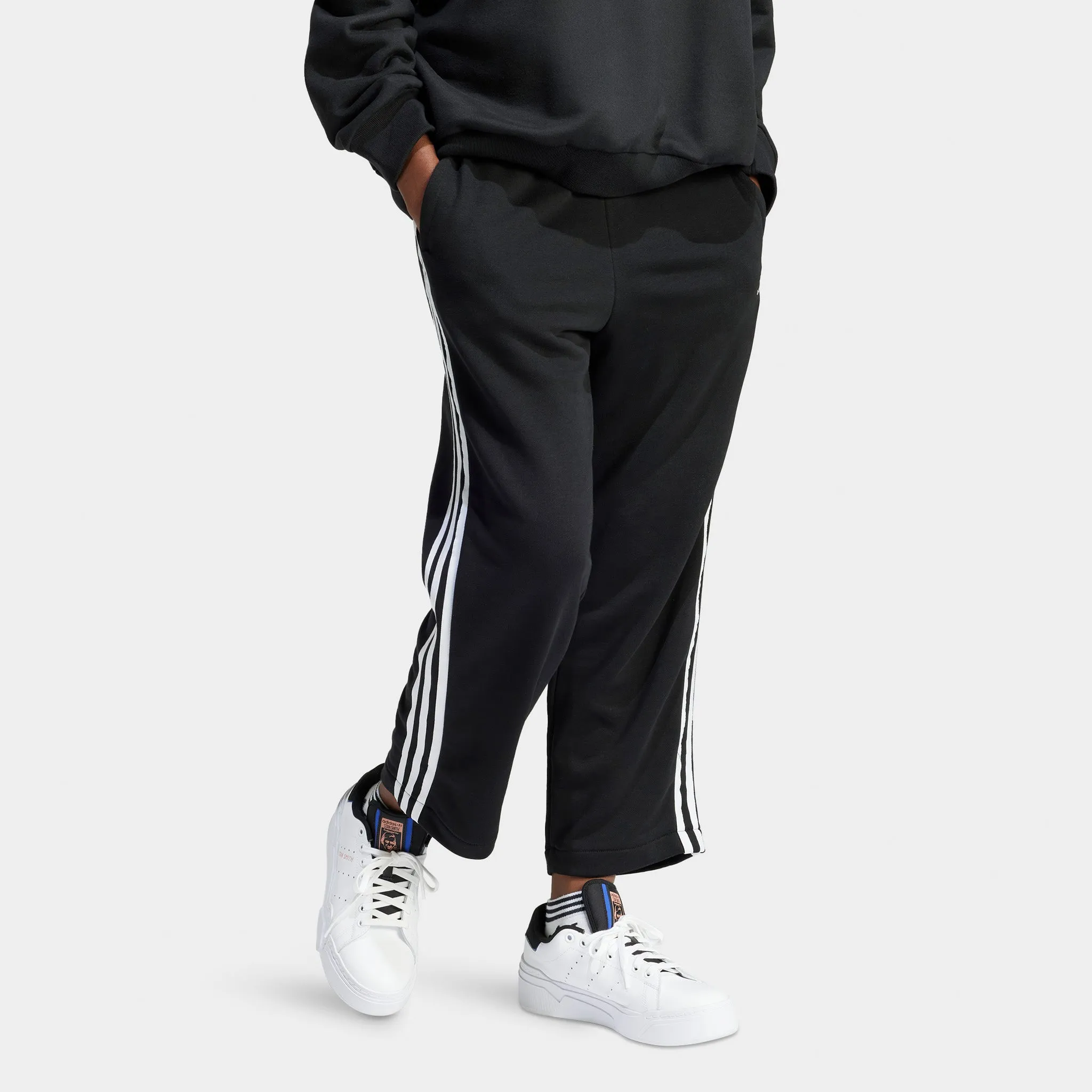 adidas Originals Women's 3-Stripes Joggers / Black