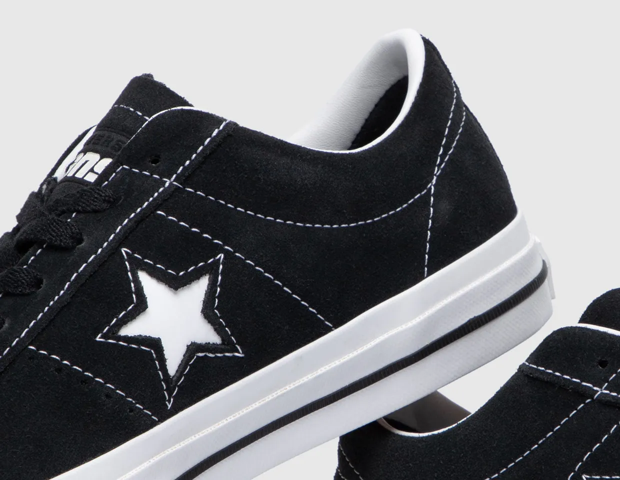 Converse One Star Black / White