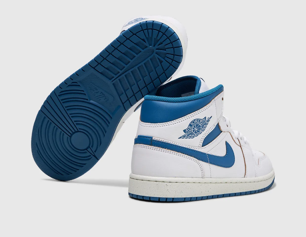 Jordan 1 Mid SE White / Industrial Blue - Sail