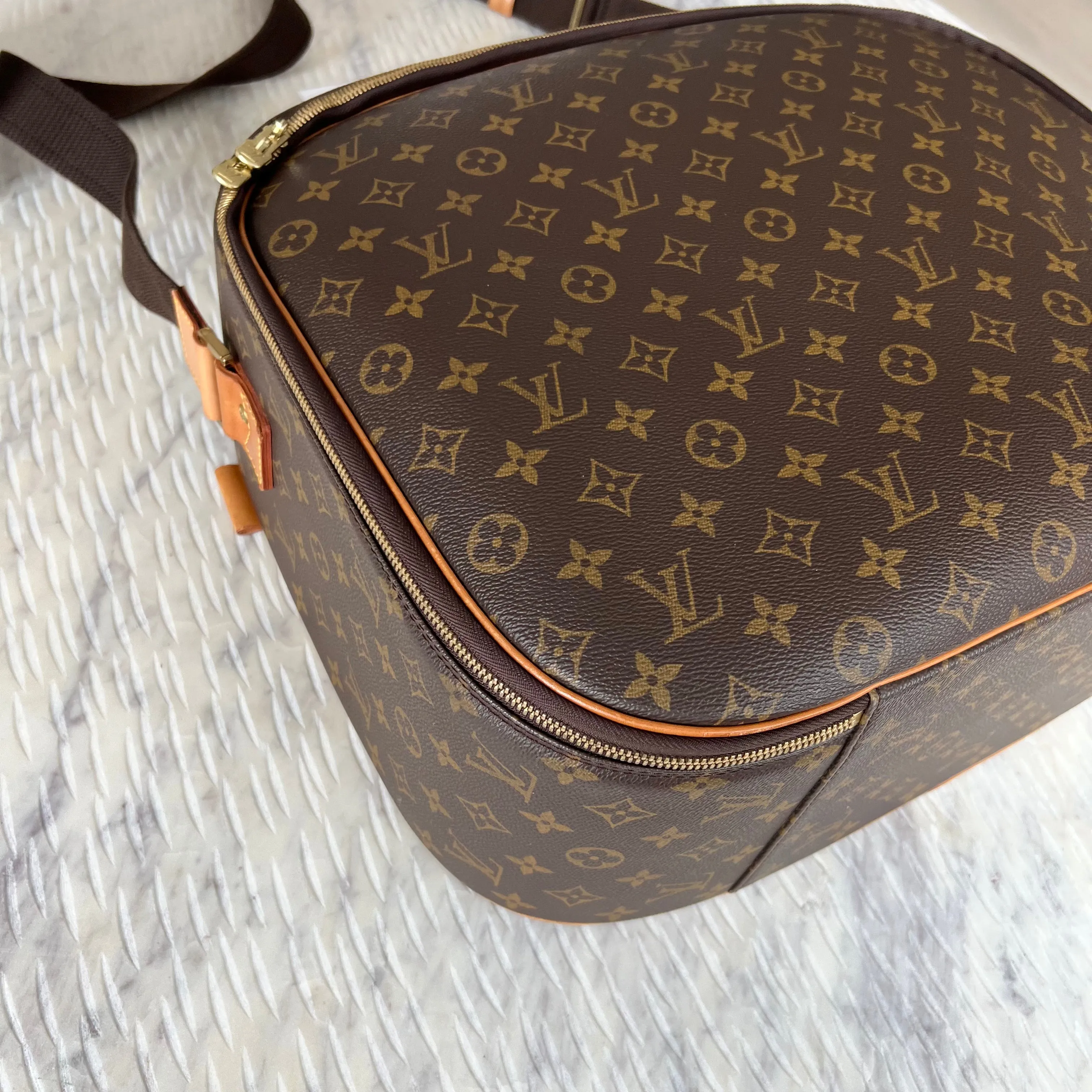 Louis Vuitton Packall Bag