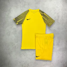 Nike Academy Dr-Fit T-shirt/Shorts Set Yellow/Black