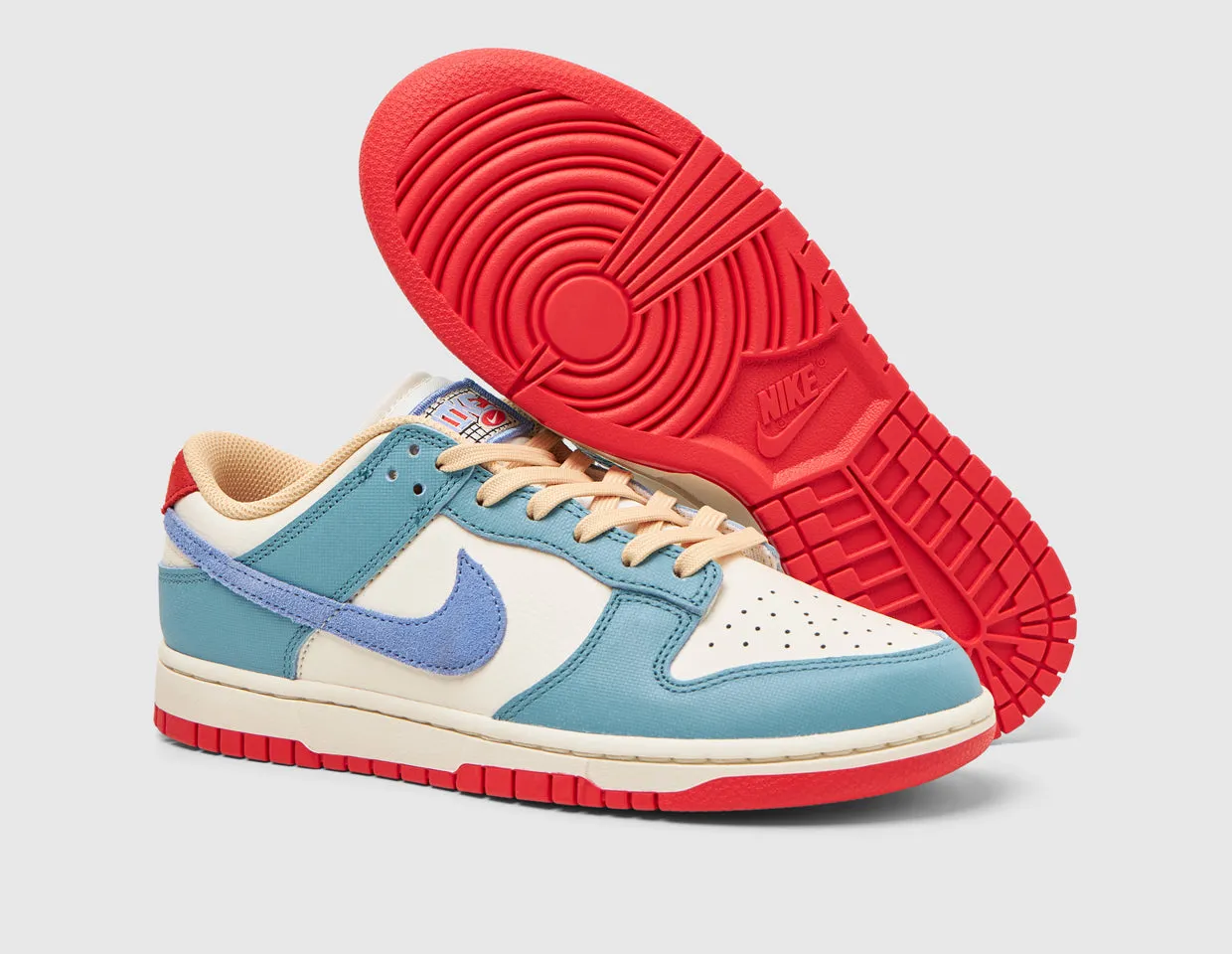 Nike Dunk Low PRM Pale Ivory / Royal Pulse - Denim Turqoise