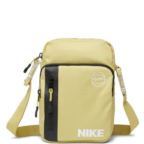 Nike Unisex Elemental Premium Basketball Crossbody Bag (4L)